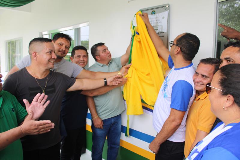 Vereadores Participam da Inauguração do Novo Posto se Saúde da Comunidade São João do Cajarí.